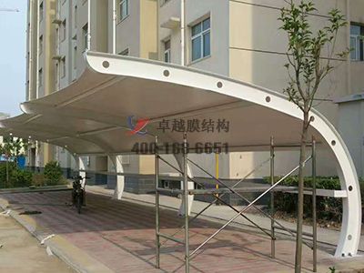 膜結構：現(xiàn)代建筑設計的顛覆者